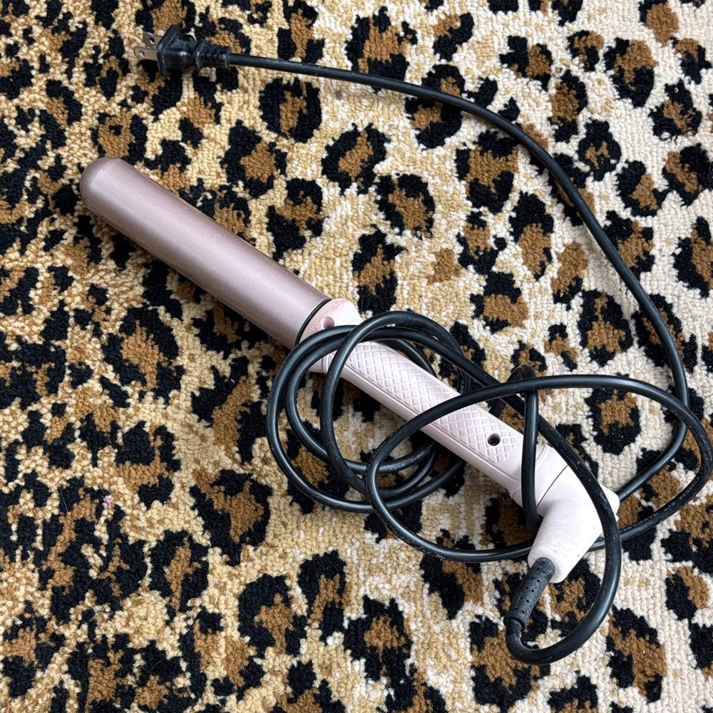 Curling Wand. Great used condition